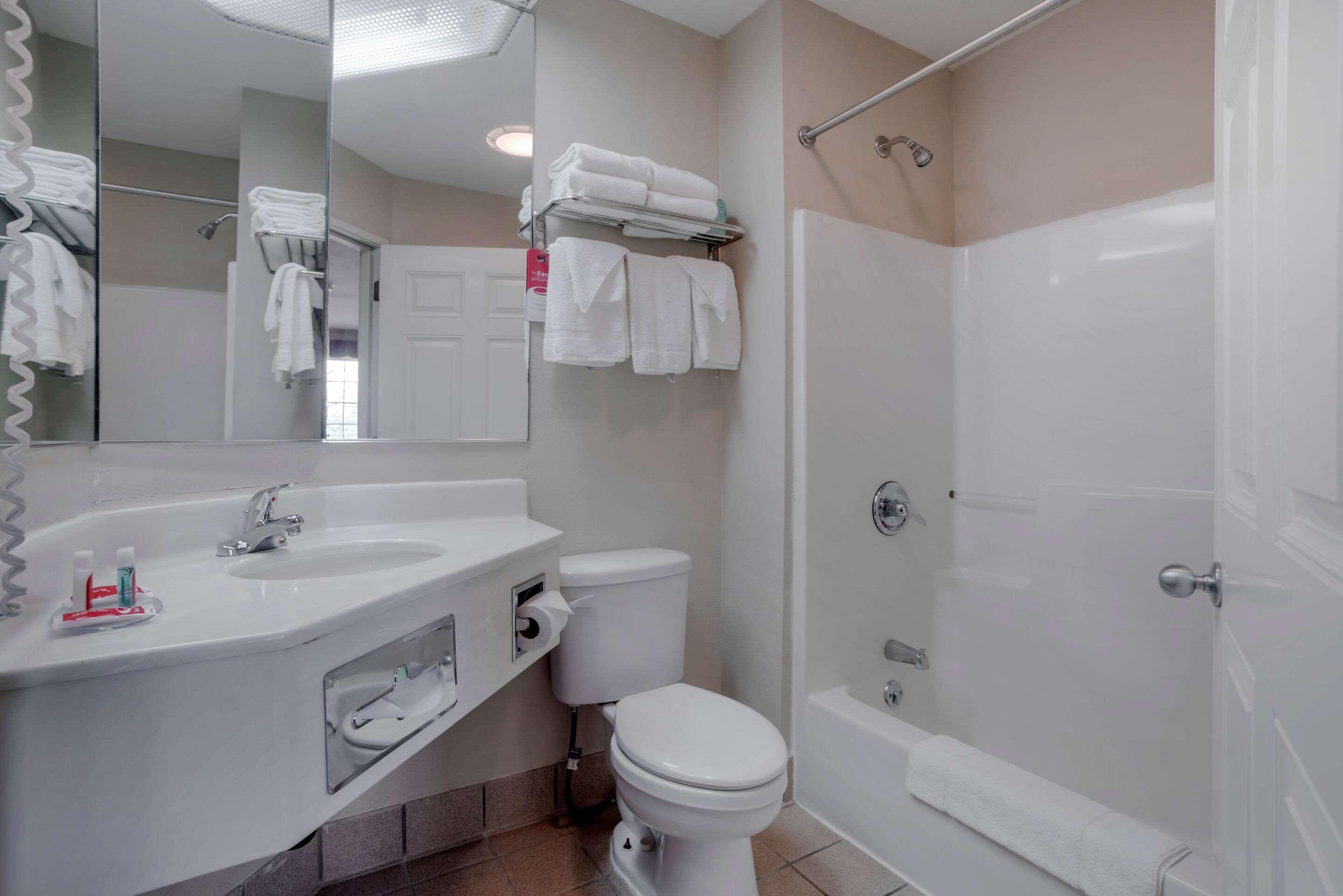 Americas Best Value Inn Gettysburg Exterior photo